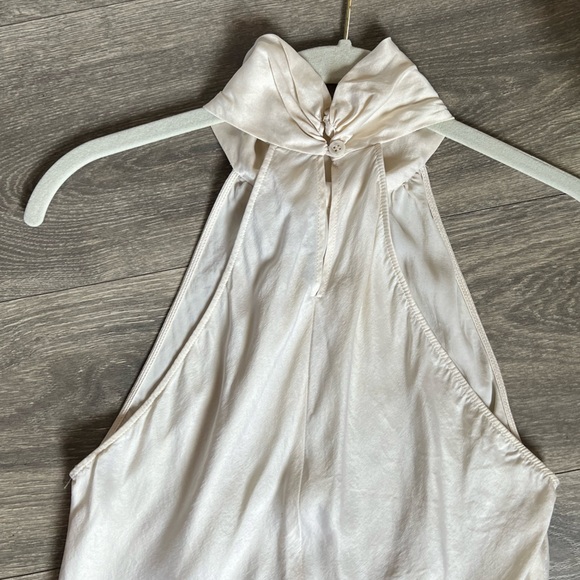 Vince silk sleeveless turtleneck side tie blouse size m - Picture 5 of 10